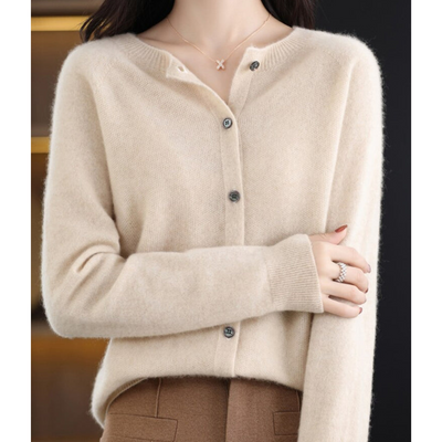 DIANE – KNUSSE RONDE-HALS CARDIGAN