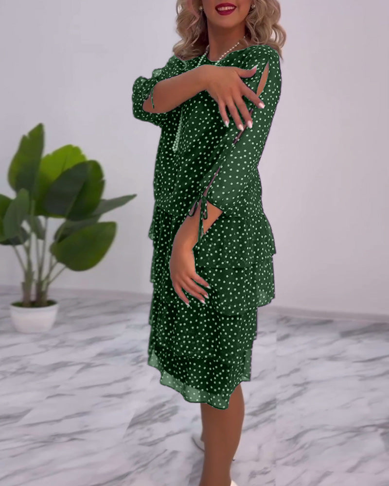 CLARA – ELEGANTE GEDEKTE POLKADOT-JURK