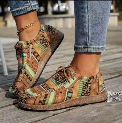 ADELINE – LEVENDIGE PATCHWORK COMFORT SNEAKERS