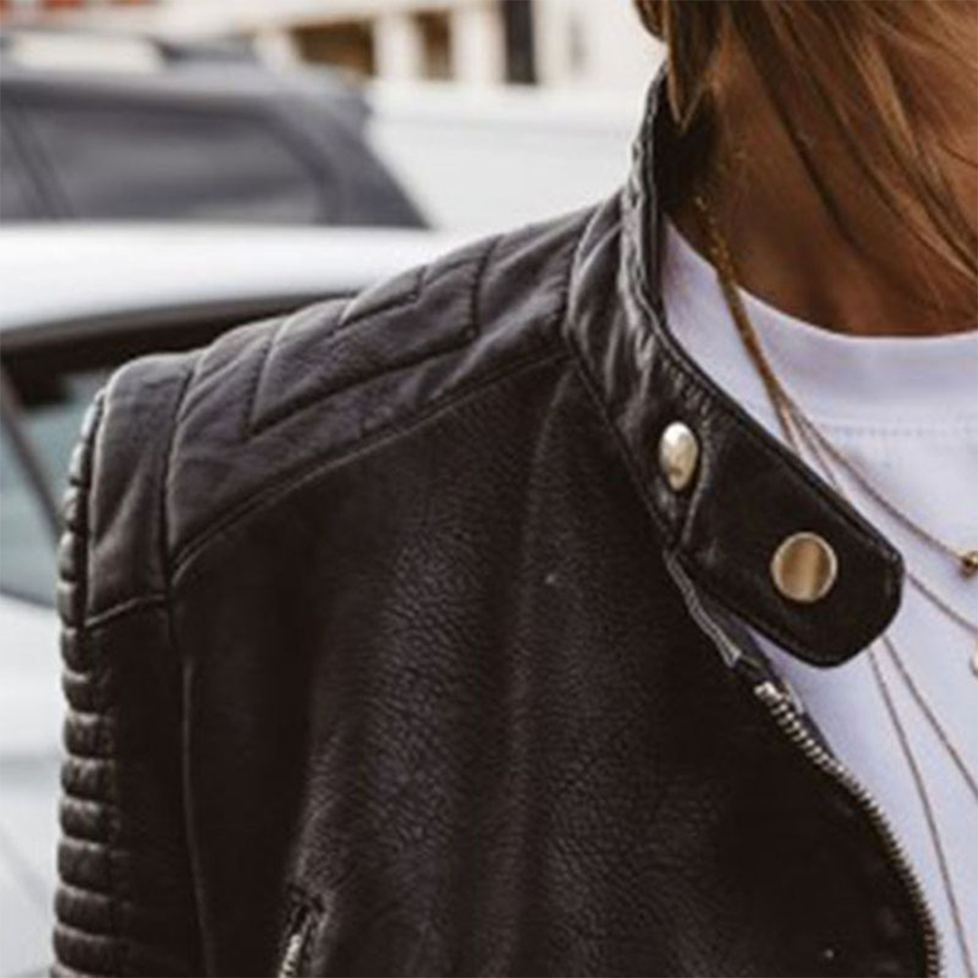 ALESSIA – KLASSIEK BIKERJACK
