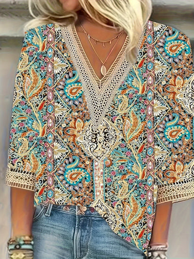 Janine™ | Elegante blouse met kanten V-hals