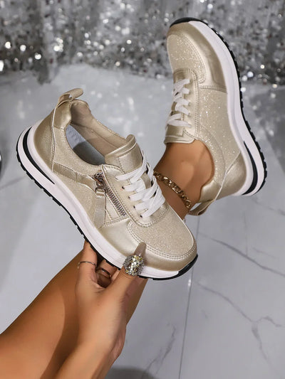 RILEY – GLANZEND COMFORT SNEAKER