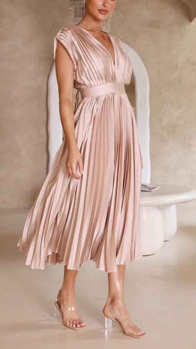CHARLENE - ELEGANTE GEPLOOIDE MAXI-JURK