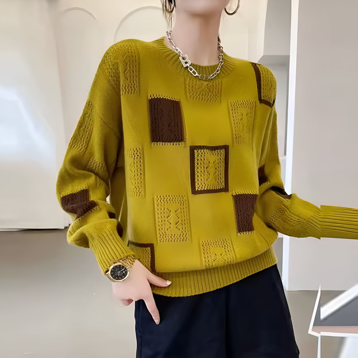 NATHALIA – MODERNE PATCHWORK TRUI