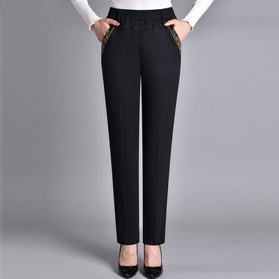 CLARA – KLASSIEKE BROEK MET RECHTE PIJP